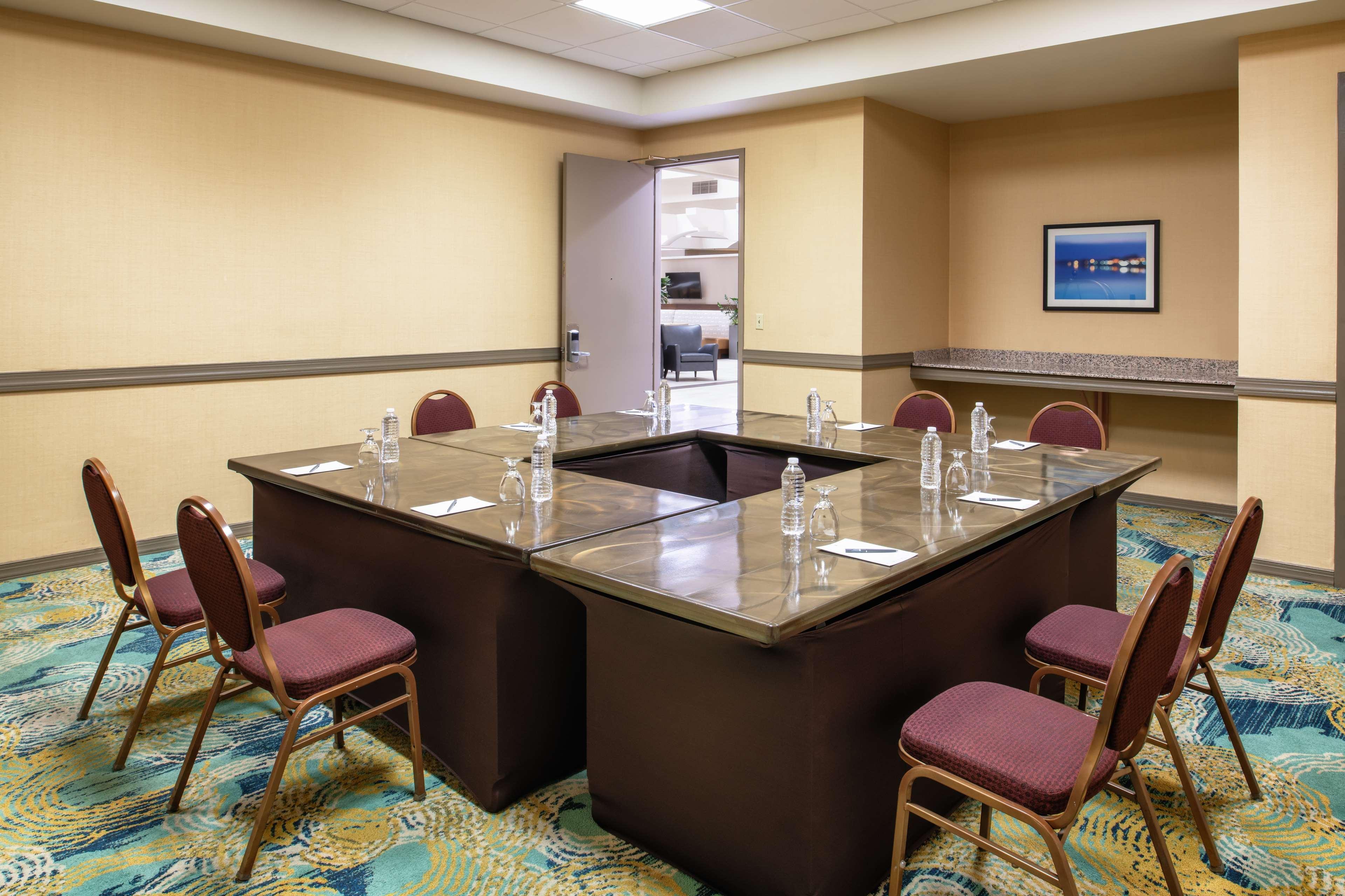 Embassy Suites By Hilton Seattle - Tacoma International Airport Tukwila Eksteriør bilde