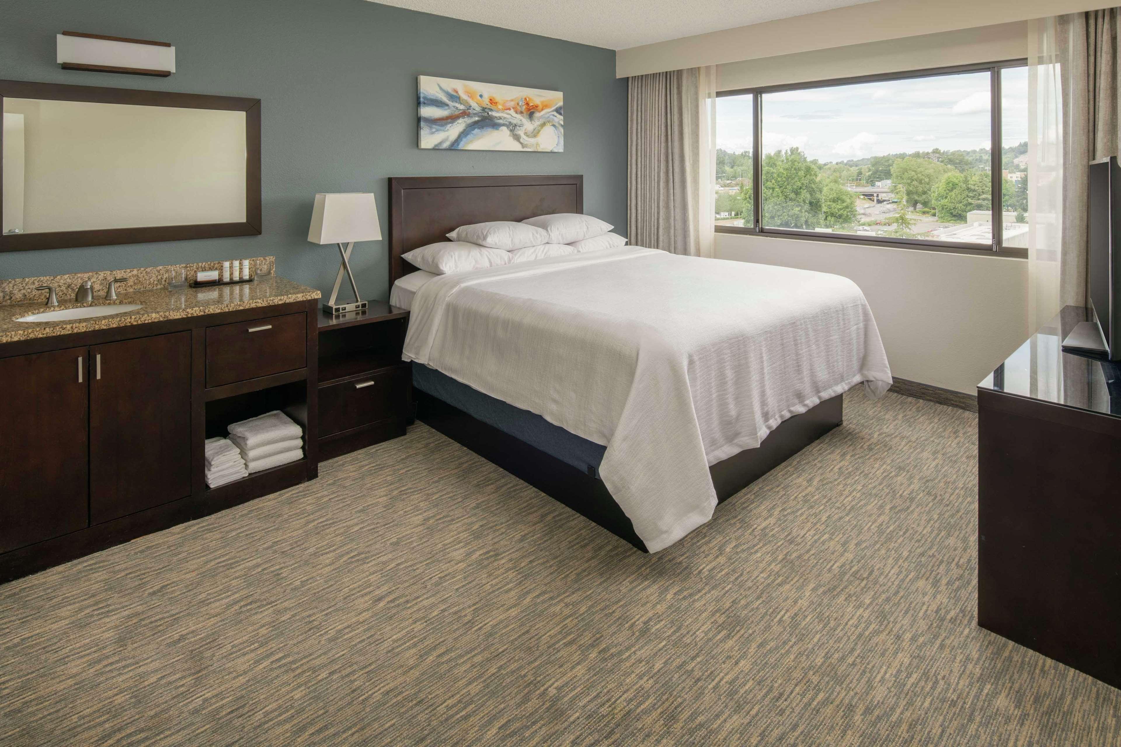 Embassy Suites By Hilton Seattle - Tacoma International Airport Tukwila Eksteriør bilde